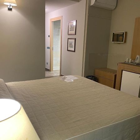 Hotel Monteverde Acqui Terme ภายนอก รูปภาพ