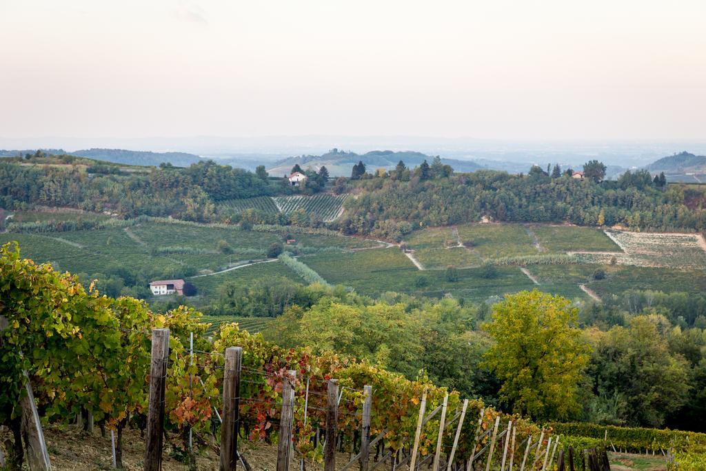 Hotel Monteverde Acqui Terme ภายนอก รูปภาพ