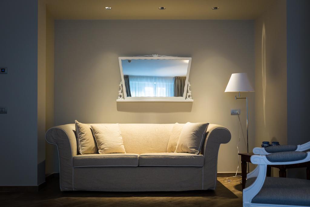 Hotel Monteverde Acqui Terme ภายนอก รูปภาพ