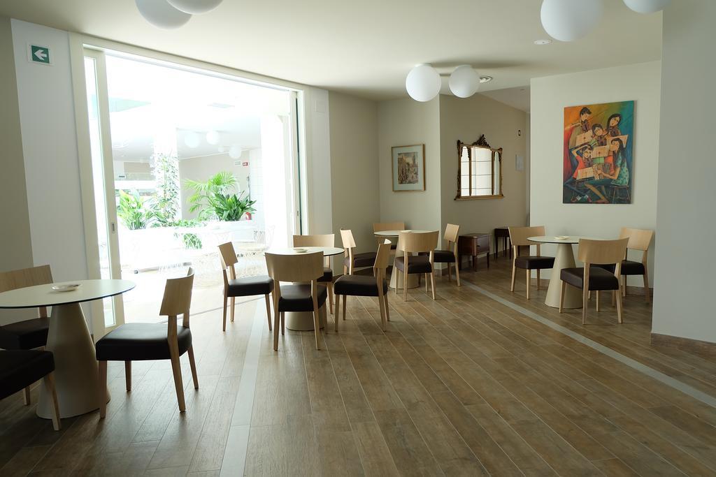 Hotel Monteverde Acqui Terme ภายนอก รูปภาพ